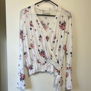 Abercrombie and fitch top